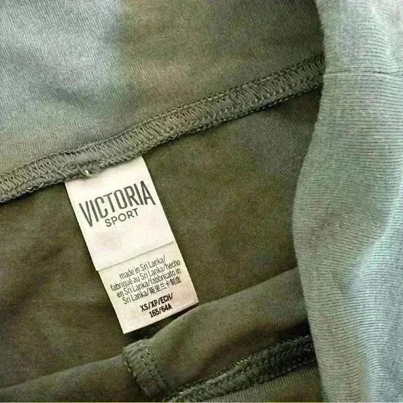 Victoria’s Secret Sport Loop Hole Leggings - XSmall - Picture 2 of 7